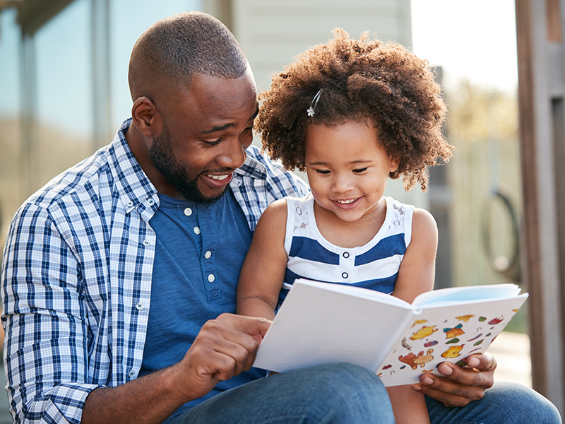 FAMILY READING