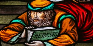 Heresia, apostasia e cisma: qual a diferença entre esses termos?