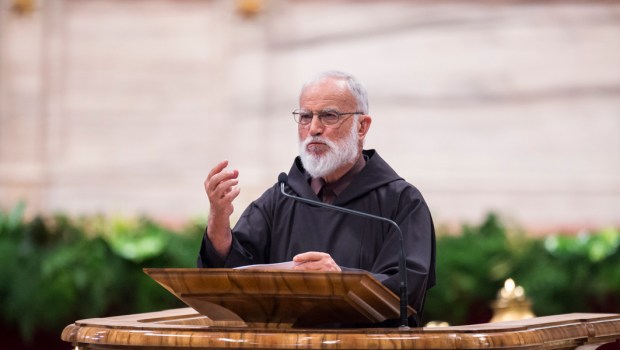 Pe. Raniero Cantalamessa será cardeal