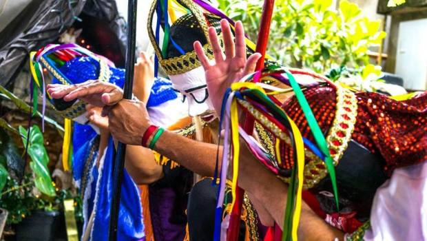 FOLIA DE REIS