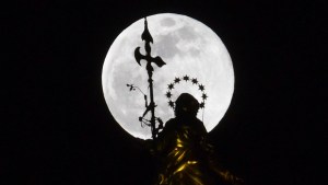 MOON