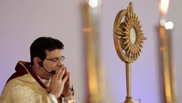 Padre Reginaldo Manzotti