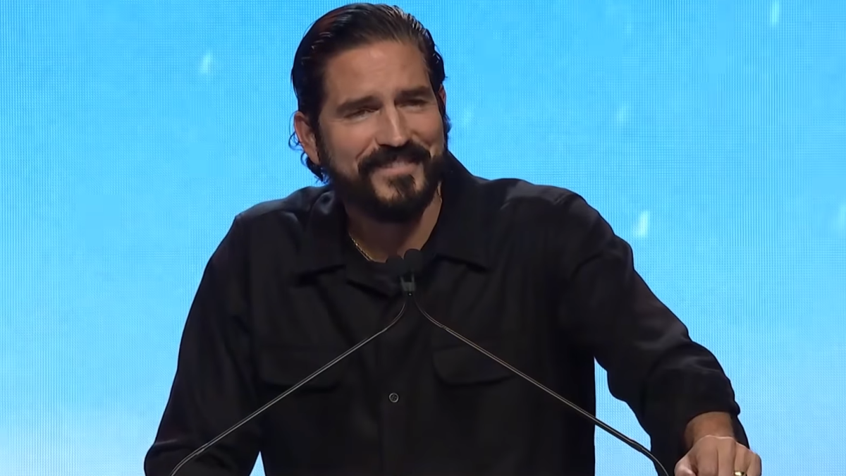 Jim Caviezel