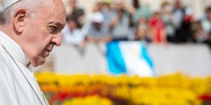 Papa: Rezemos pelo Sudão