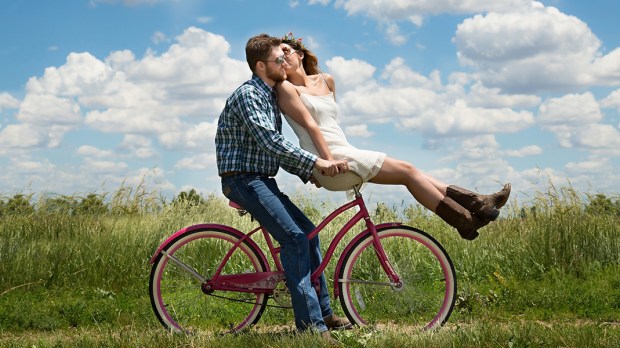 web3-couple-bike-love-ride-date-pixabay.jpg