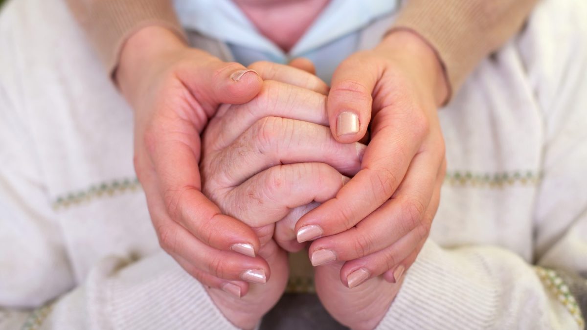 web3-hands-alzheimer-e1556535744806.jpg