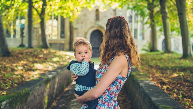 Católicos devem sentir-se em casa ao entrar numa igreja