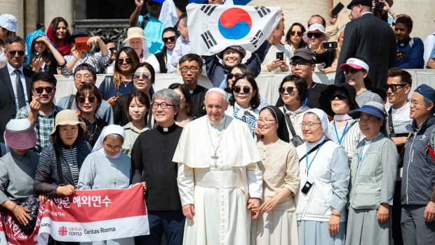Papa com fiéis da Coreia do Sul