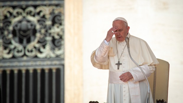 POPE AUDIENCE JUNE 05