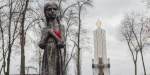 Holodomor: comunismo e nazismo equiparados em horror