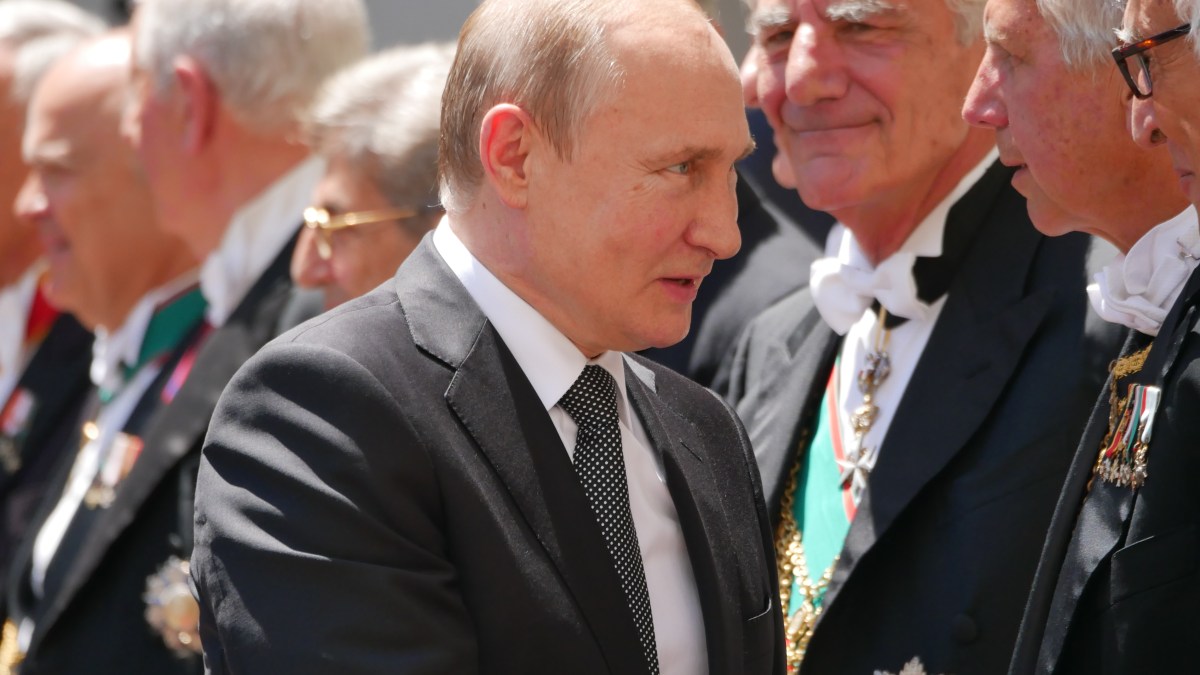 Putin visita al Papa Francisco.jpg