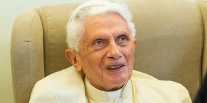 Em nova e extensa biografia, Bento XVI desmascara o atual &#8220;credo anticristão&#8221;