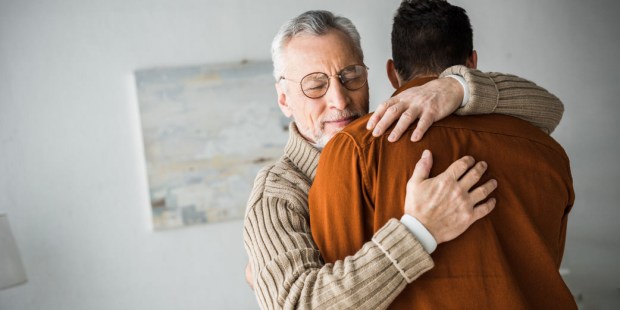 HUG