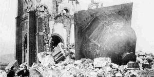 Cruz que resistiu a uma bomba atômica retorna a Nagasaki