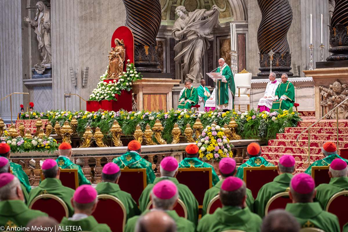 amoct2719-pope-francis-holy-mass-closing-amazonia-synod-antoine-mekary-aleteia-am_3552.jpg