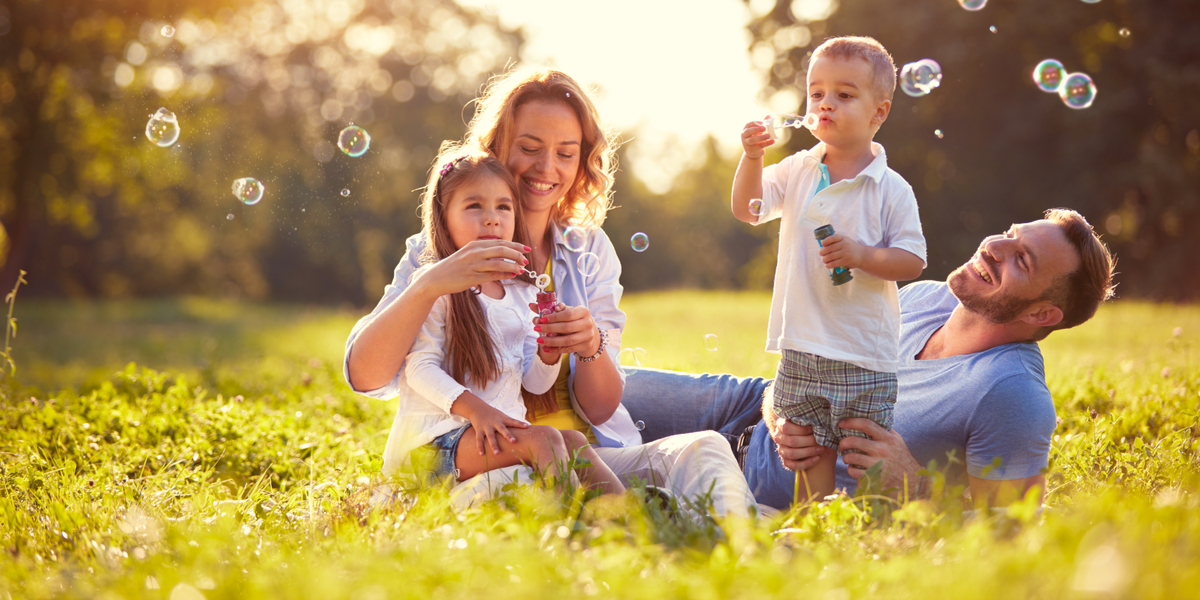 Family - Children - Soap Bubbles