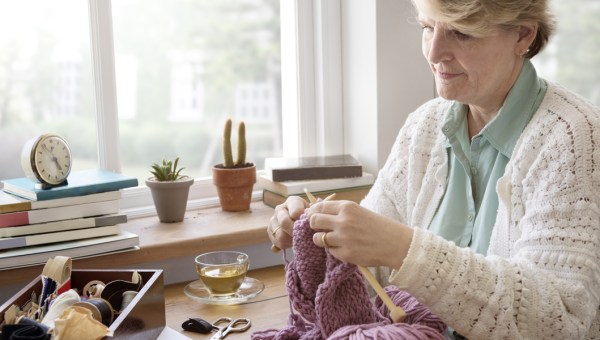 Corner Item Image - Na presença de Deus, você já experimentou tricotar?