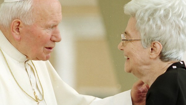 Corner Item Image - Em tempos de taxas, lembremos a Economia de comunhão: uma inspiração de Chiara Lubich