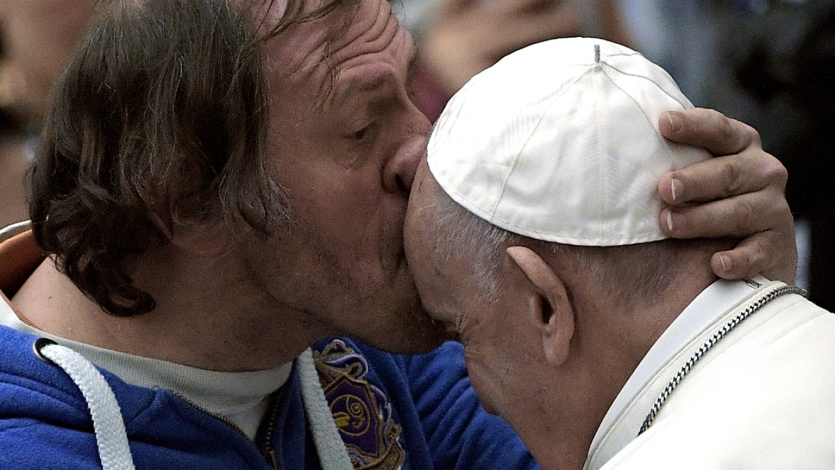 baiser-au-pape.jpg
