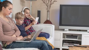 Phone, Family, Computer, Screens, Lent