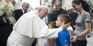 Férias nos deixam esgotados porque não sabemos descansar: o Papa dá a resposta