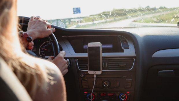 WOMAN CAR