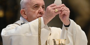 Papa Francisco reza pelas mulheres grávidas
