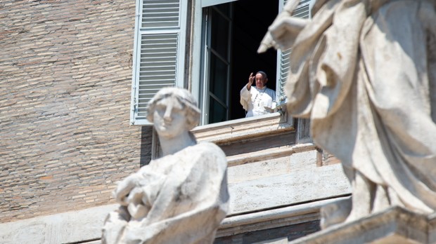 web2-am052420-pope-francis-angelus-may-24-2020-antoine-mekary-aleteia-am_6174.jpg