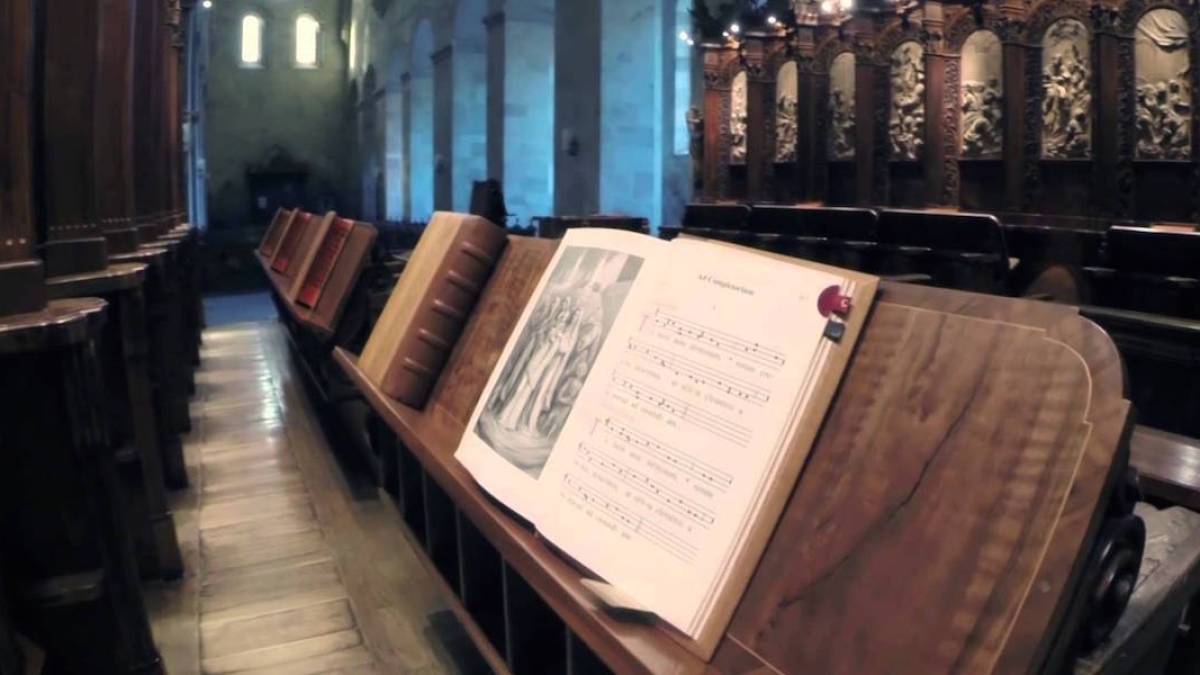 cistercian-monks-featured.jpg