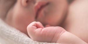 Pe. Zezinho conta o caso de um bebê abandonado, 35 anos depois