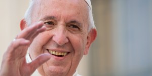 O Papa e a brincadeira com os brasileiros: o segredo do bom humor de Francisco