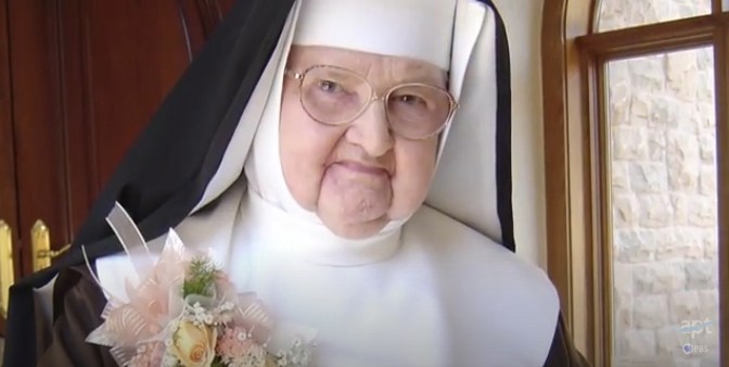 madre-angelica-rizzo.jpg