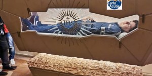 Carlo Acutis, exposição do corpo incorrupto em Assis (IMAGENS)