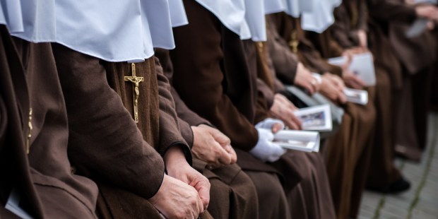 Freiras da Espanha, as Irmãs Da Cruz sofrem surto de covid