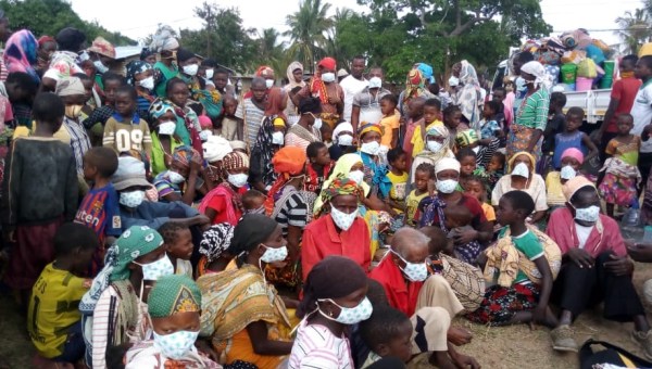 Deslocados pelo terrorismo jihadista em Moçambique