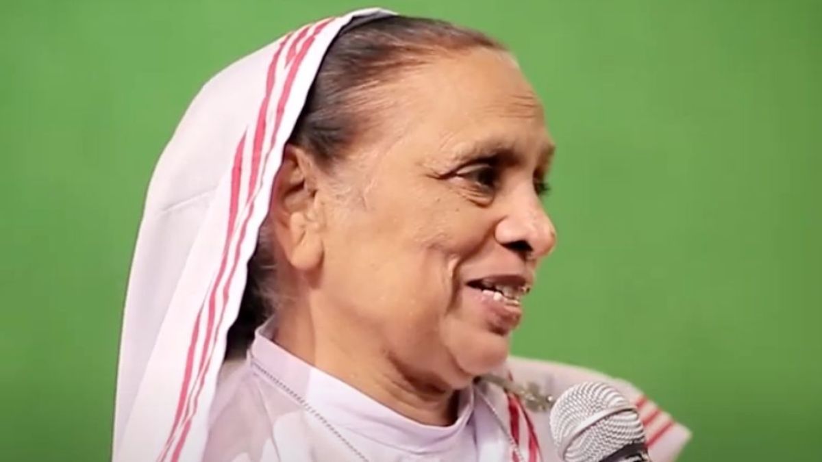 Irmã Ruth Lewis, freira católica "mãe dos esquecidos" no Paquistão