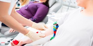 Queda histórica na doação de sangue: crise sem precedentes no Brasil e no mundo
