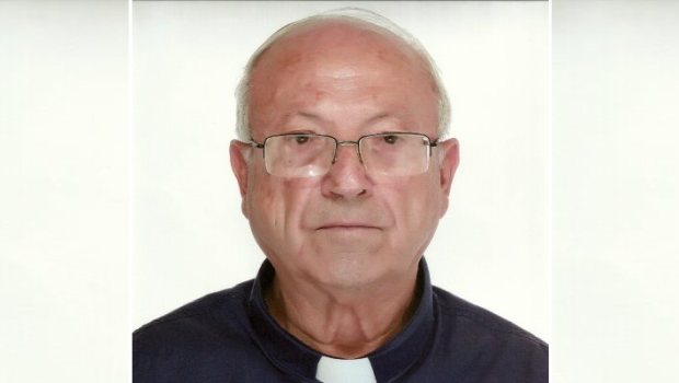 Diácono ajudado por comitiva presidencial, Izaac Braga