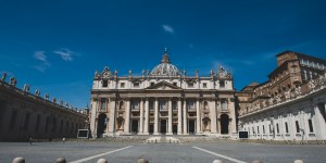 Basílica de São Pedro, a igreja erguida sobre a fé e sobre o túmulo do apóstolo