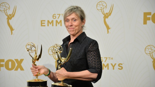NOMADLAND, FRANCES MCDORMAND
