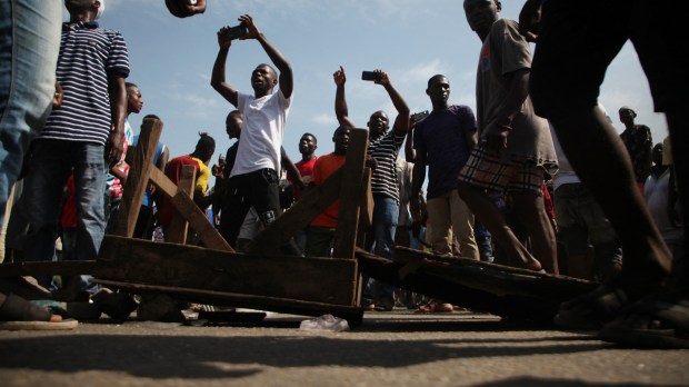 WEB2-NIGERIA-PROTEST-AFP-000_9AN4RM.jpg