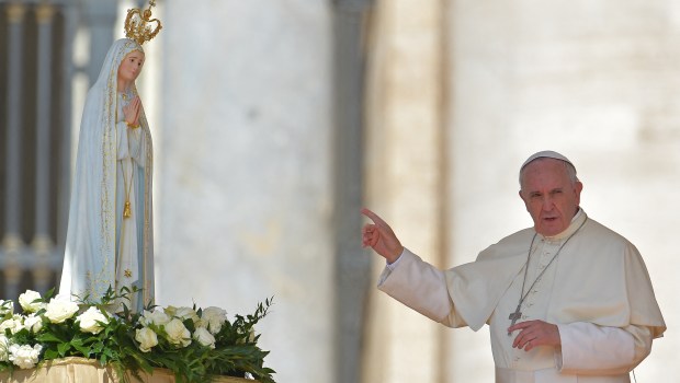 Papa Francisco e Nossa Senhora de Fátima