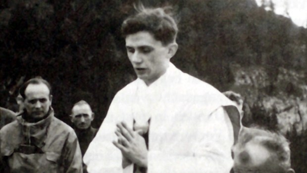 Padre Joseph Ratzinger, futuro Papa Bento XVI