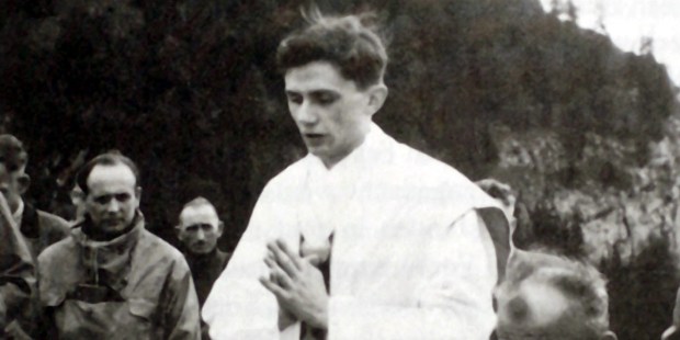 Padre Joseph Ratzinger, futuro Papa Bento XVI