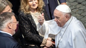 WEB2-AMPAJ0921-POPE-FRANCIS-AUDIENCE-JUNE-09-2021-Antoine-Mekary-ALETEIA-AM_4522.jpg