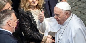 Como permanecer em &#8220;estado de oração&#8221;, segundo o Papa