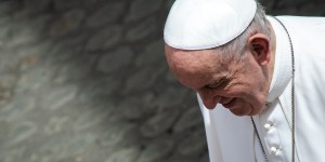 Papa Francisco fala a cientistas sobre fé e ciência: colaboração, não oposição