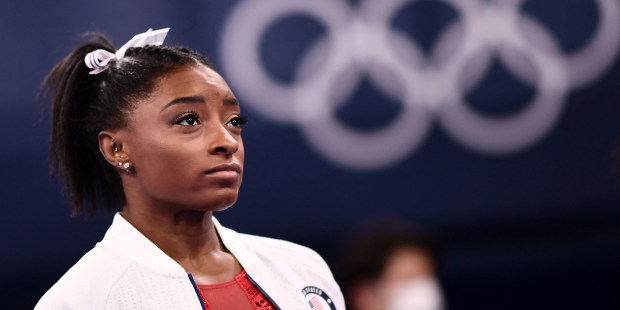SIMONE BILES