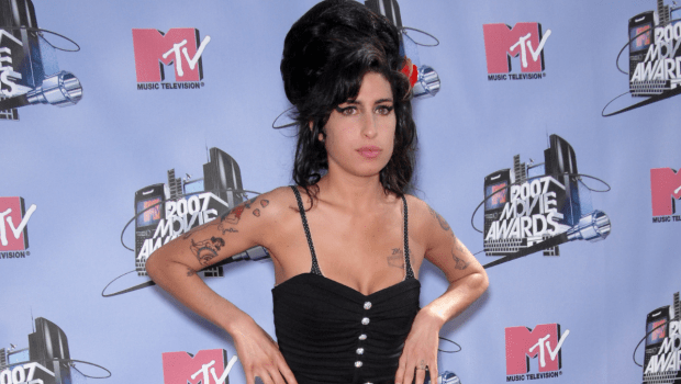 AMY WINEHOUSE