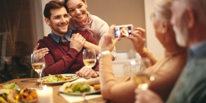 Como evitar falar de política no Natal com a família